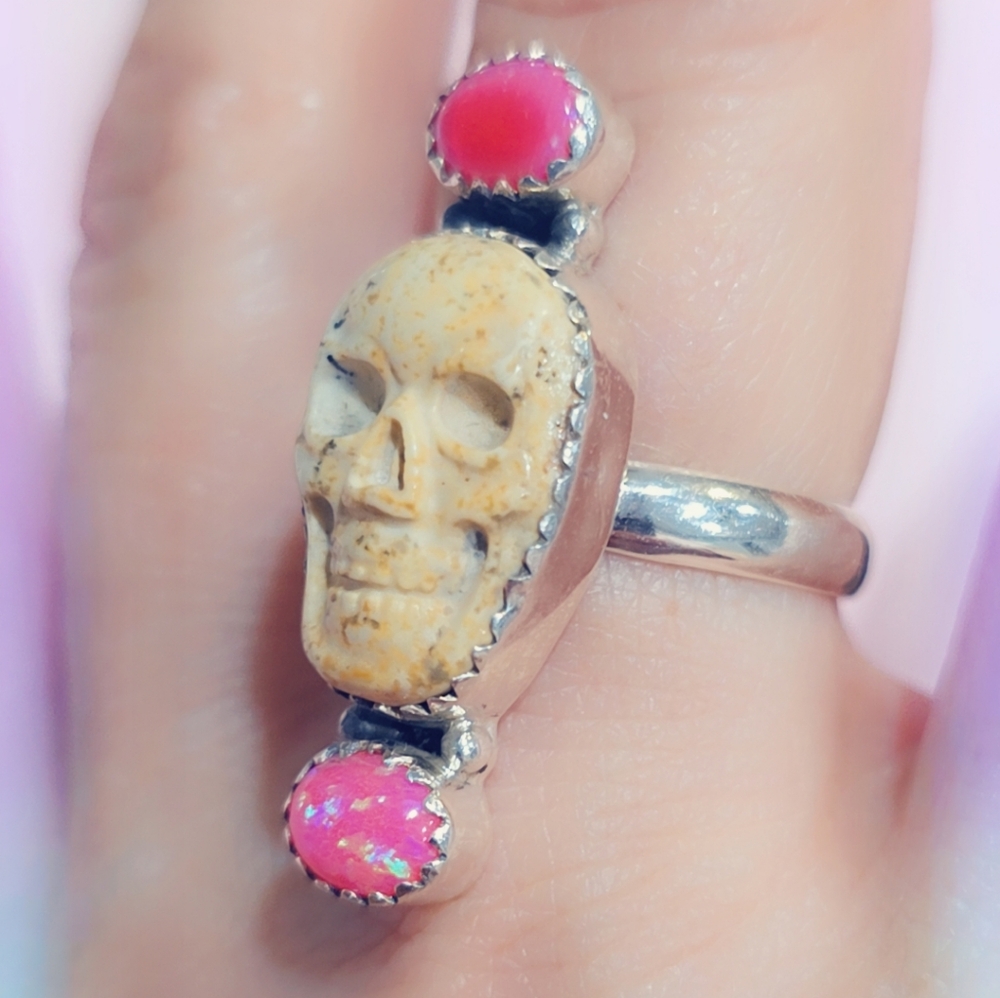 Opal & Jasper Skull Sterling Gemstone Ring - Picture 3 of 3